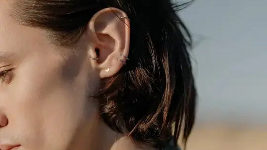 Flat Back Earrings: The Perfect Fusion of Style and Practicality